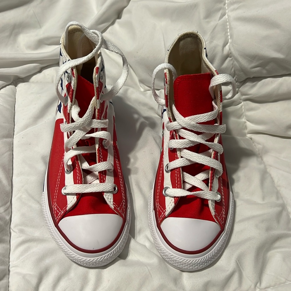 Converse Chuck Taylor Kids Flag Print High Top in white, red and navy